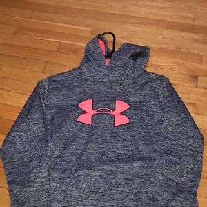 Women's large under armour sweatshirt